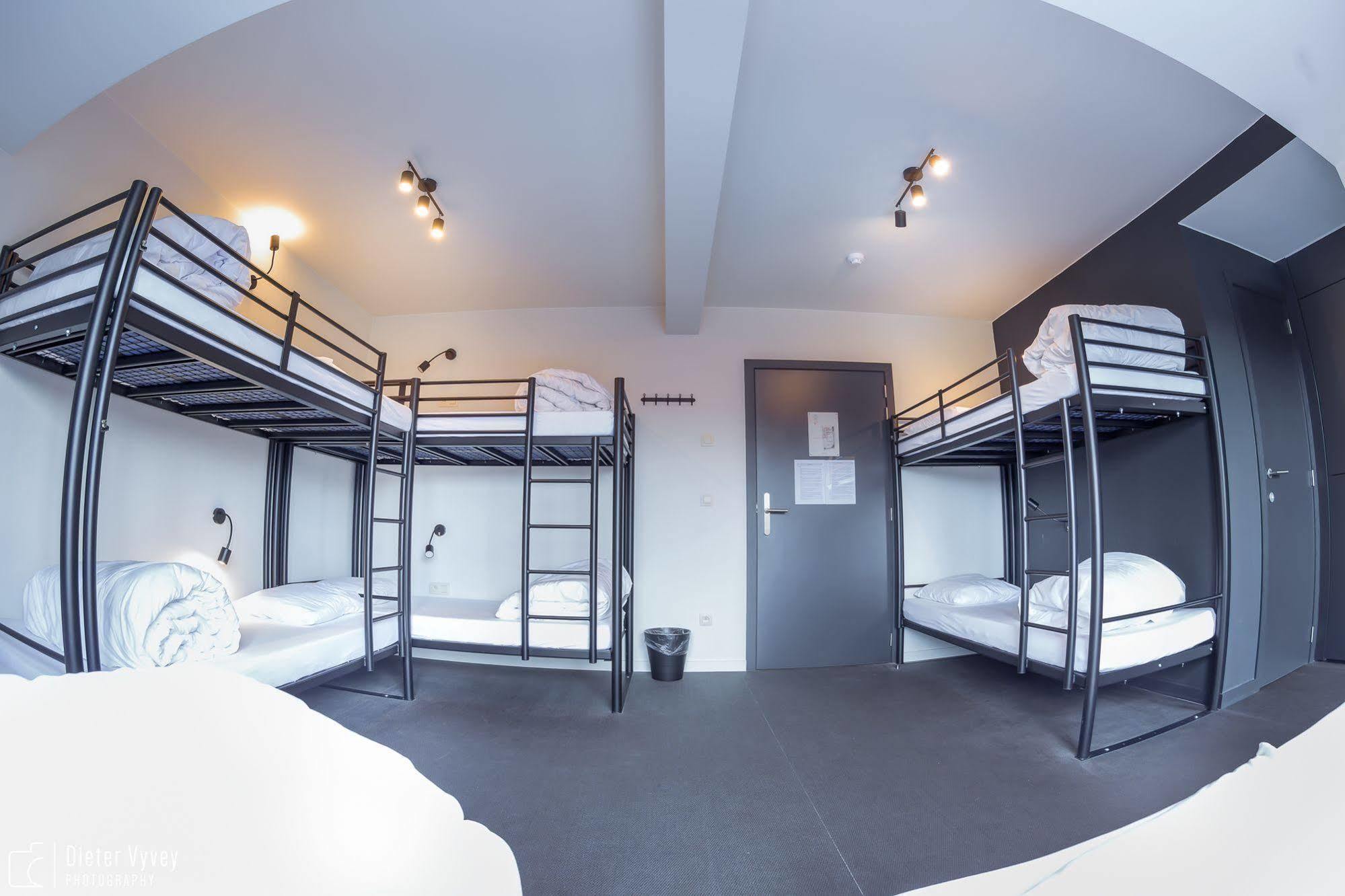 Cube Hostel Leuven Eksteriør billede
