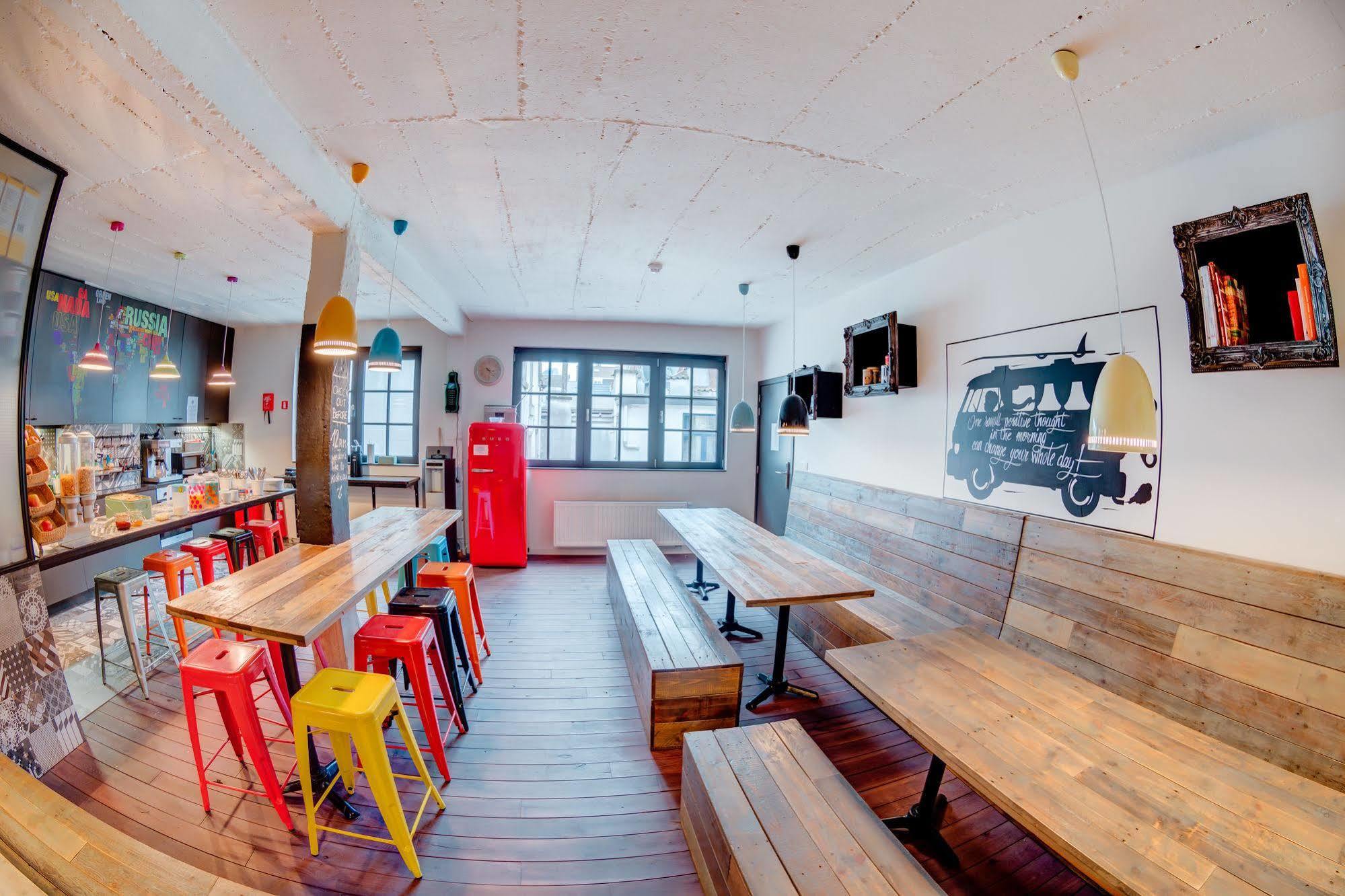 Cube Hostel Leuven Eksteriør billede